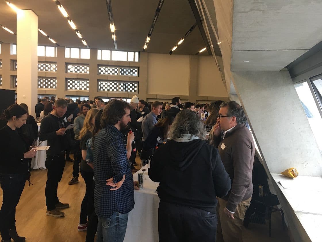 Viñateros! 50 Spanish terroirists hit a crammed Tate Modern