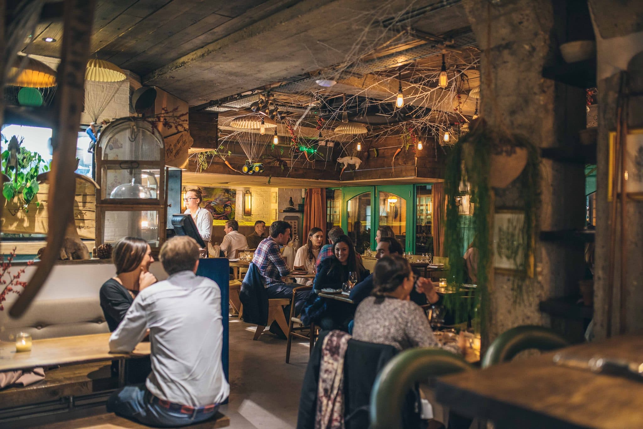 Jascots Debate: Restaurants can be more sustainable with wine